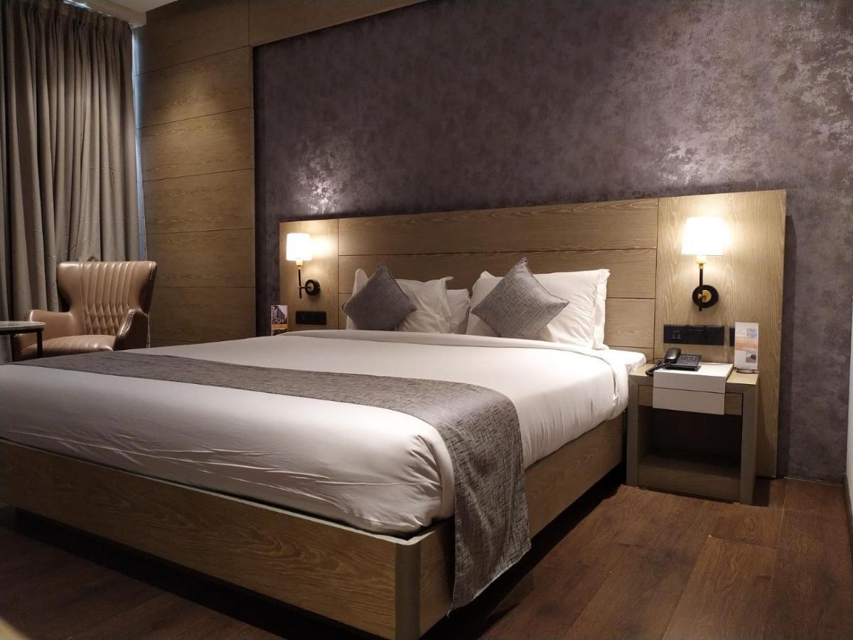 Hotel Mothimahal Residency Thrissur Esterno foto