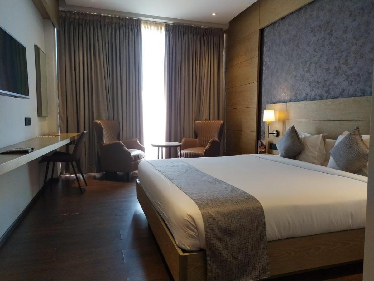 Hotel Mothimahal Residency Thrissur Esterno foto